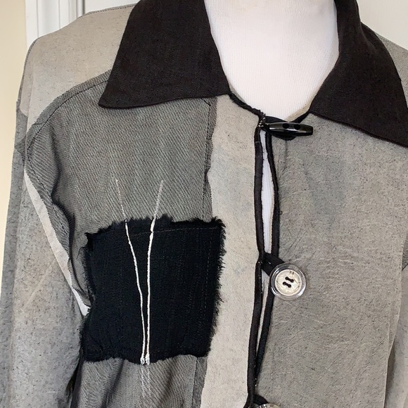 ALISSA Patch style Blouse Top Very Cool Sz S - Picture 2 of 14